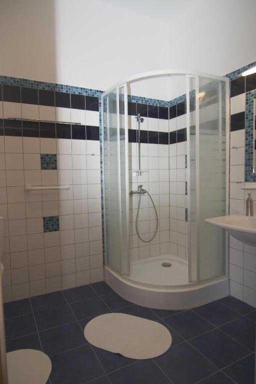 Pivovarsky Dvur Zvikov Zvíkovské Podhradí Kamer foto